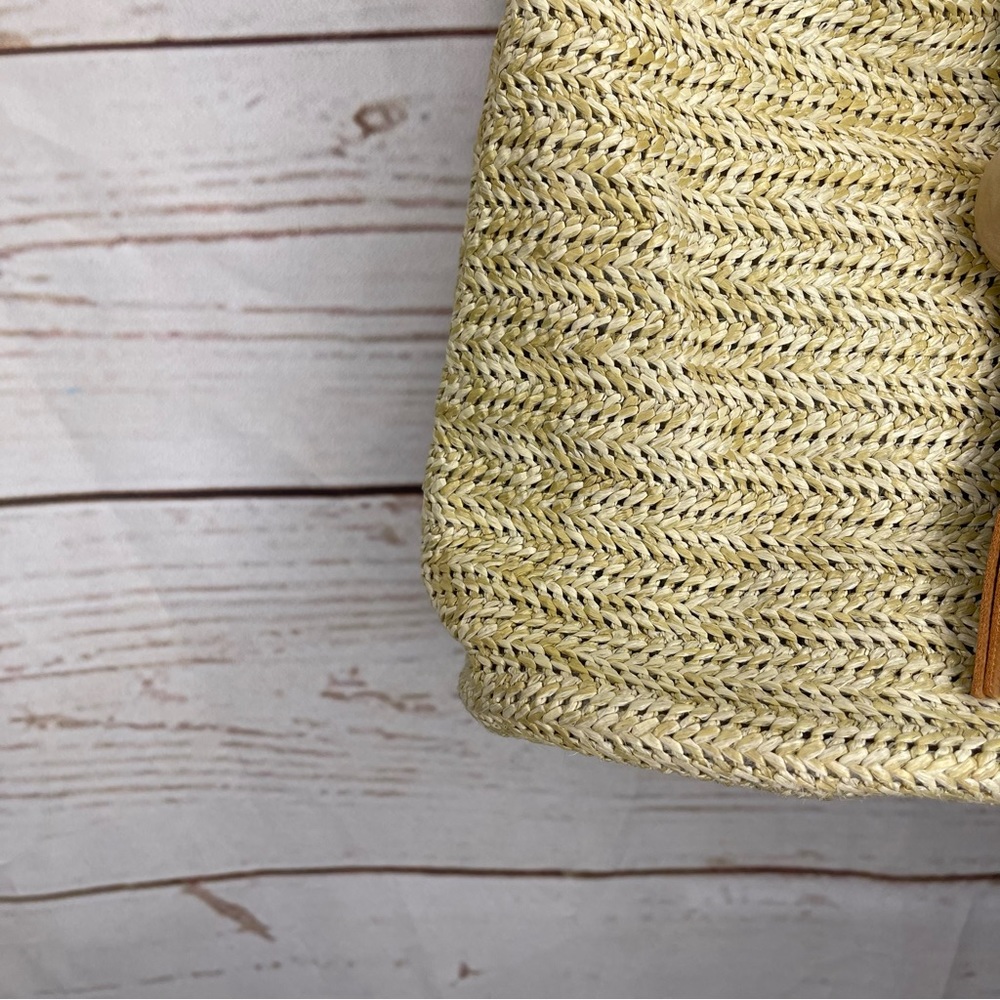 Straw Bag • Tassel • Beach • Boho • Summer • Spring - Picture 4 of 8
